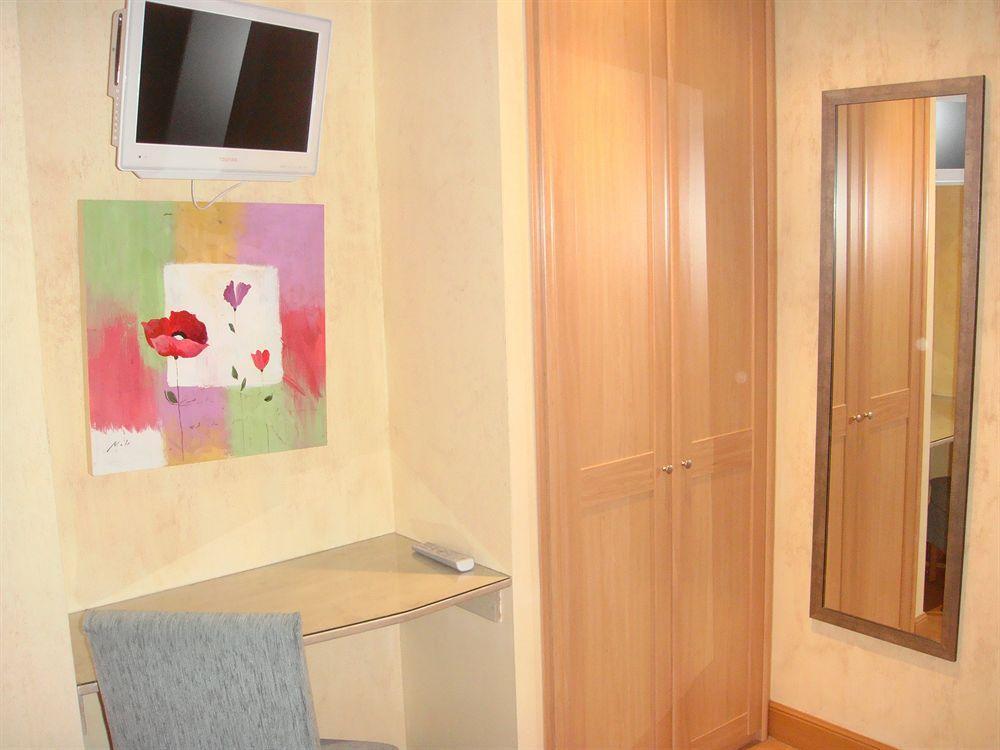 Hotel Castillo De Javier ปัมโปลนา ภายนอก รูปภาพ